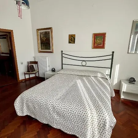 Piazza Italia Charming Sea Apartment Chioggia